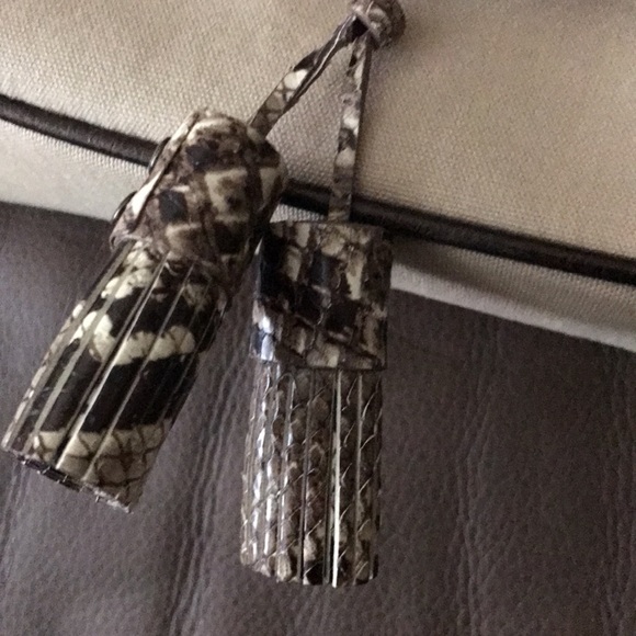 Burberry, stunning canvas and snake embossed crossbody/clutch, handbag - Picture 8 of 9